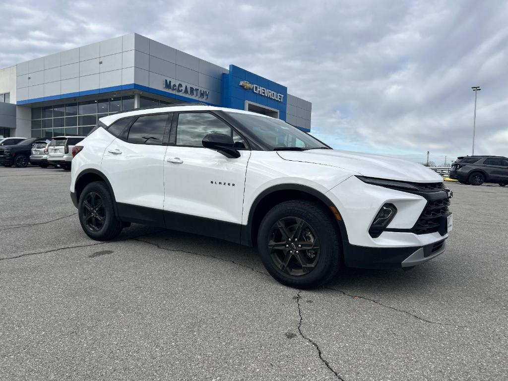 new 2025 Chevrolet Blazer car, priced at $35,480
