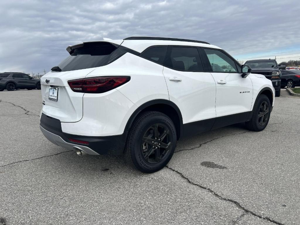 new 2025 Chevrolet Blazer car, priced at $35,230