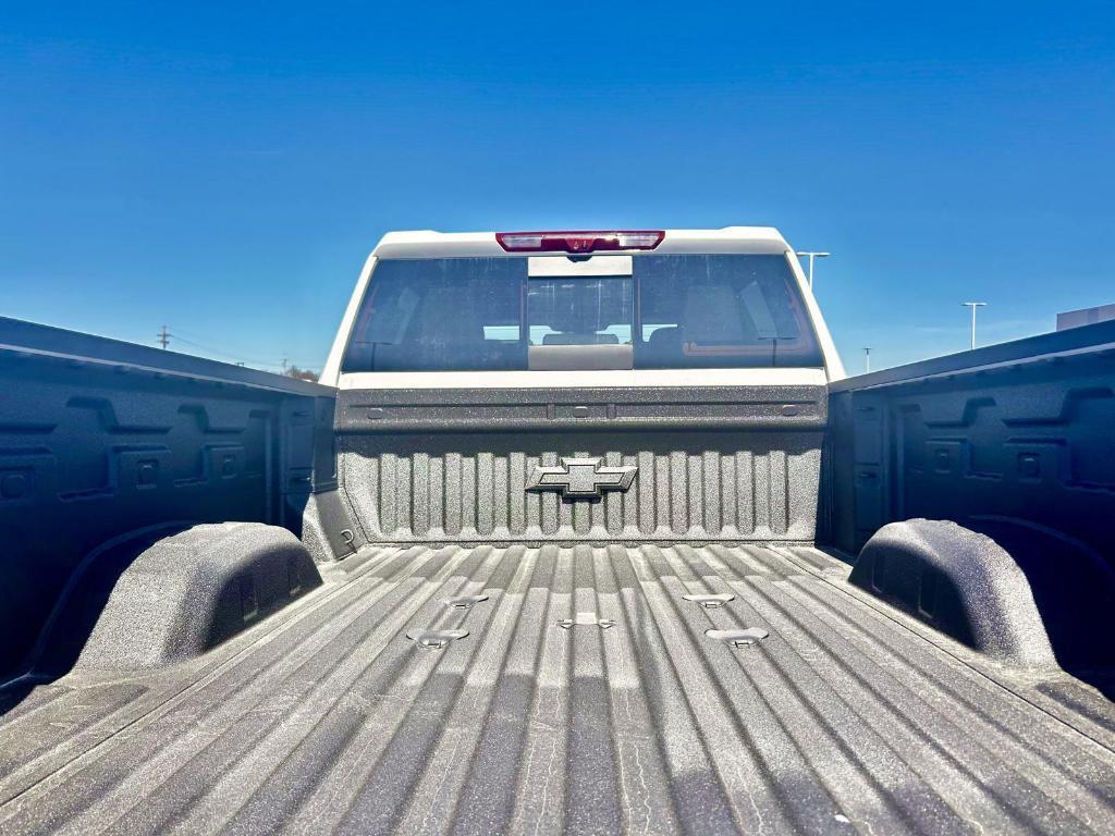 new 2025 Chevrolet Silverado 2500 car, priced at $81,820