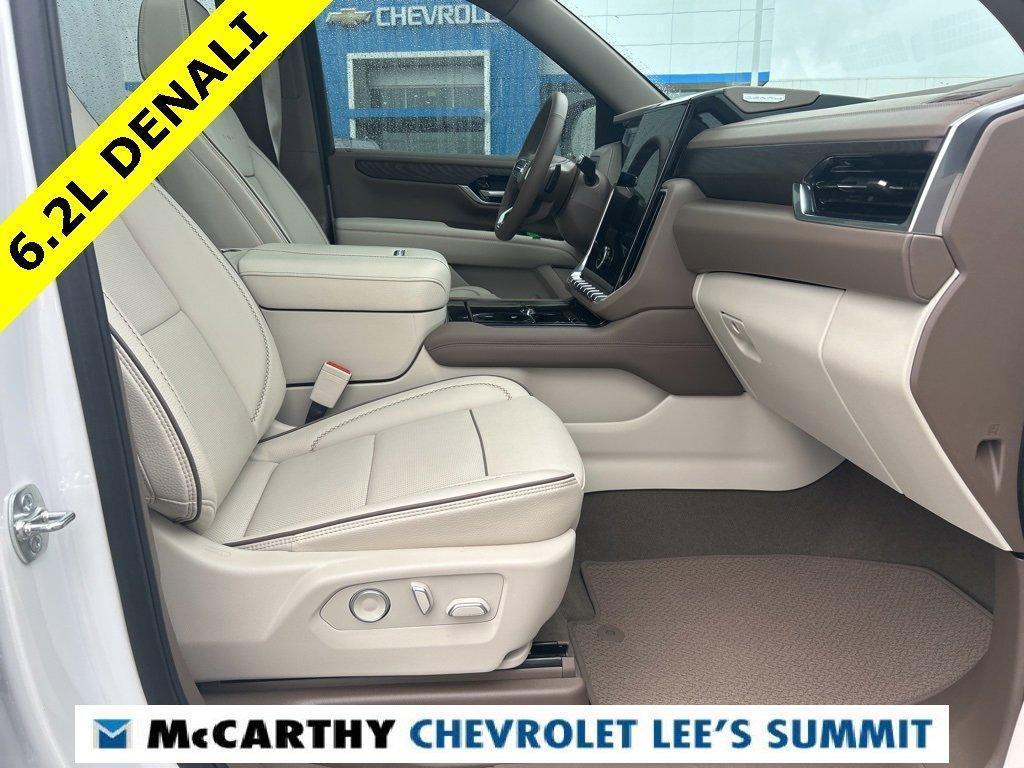 used 2025 GMC Yukon car, priced at $94,500