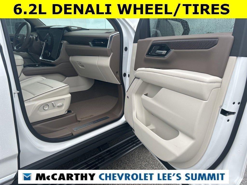 used 2025 GMC Yukon car, priced at $93,000