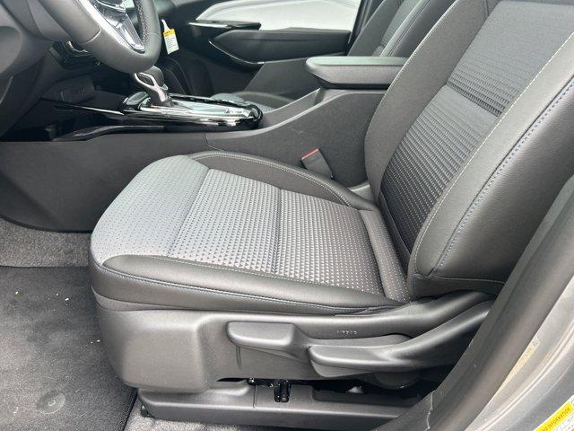 new 2025 Chevrolet Trax car, priced at $24,885