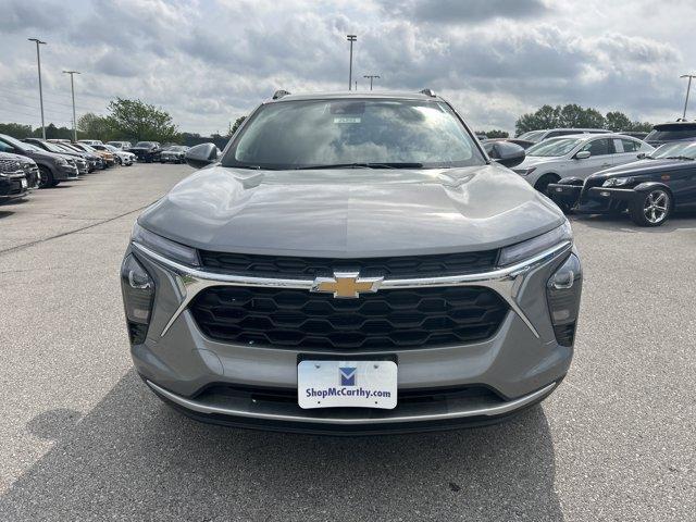 new 2025 Chevrolet Trax car, priced at $24,885