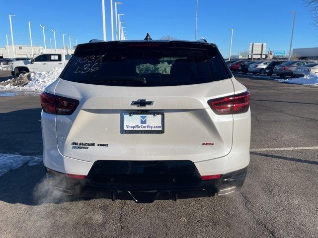 new 2025 Chevrolet Blazer car