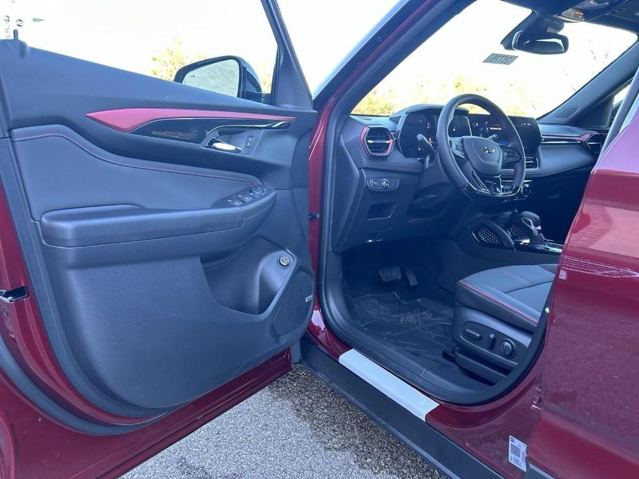 new 2025 Chevrolet TrailBlazer car, priced at $30,762