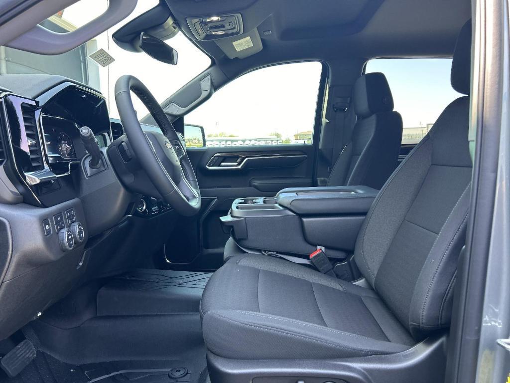 new 2025 Chevrolet Silverado 1500 car