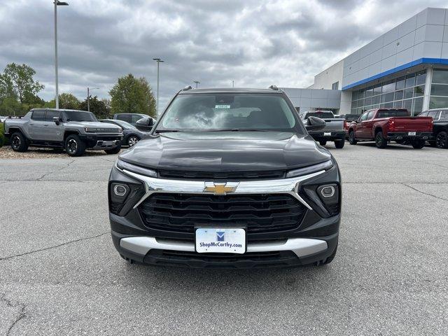 new 2025 Chevrolet TrailBlazer car, priced at $26,720