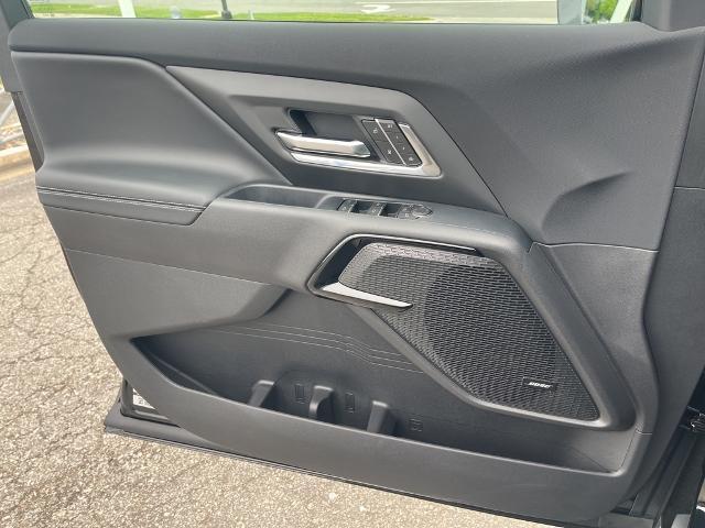 new 2025 Chevrolet Silverado EV car