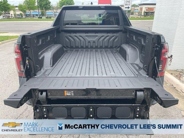 new 2025 Chevrolet Silverado EV car