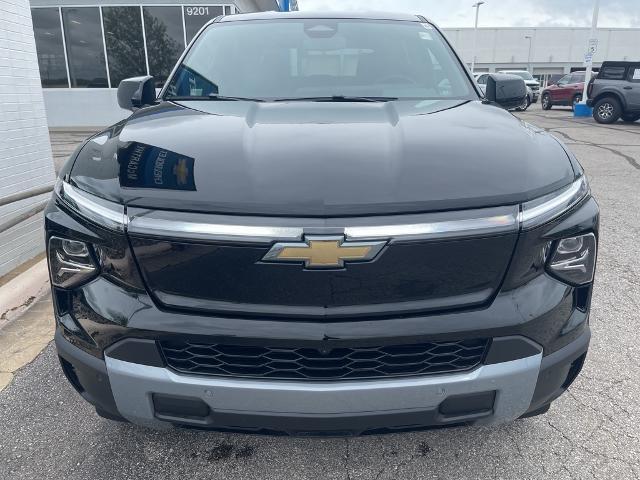 new 2025 Chevrolet Silverado EV car