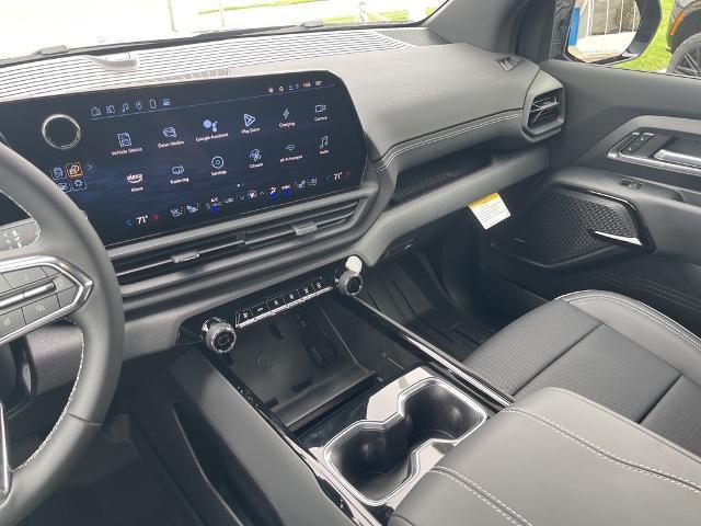 new 2025 Chevrolet Silverado EV car