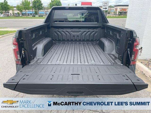new 2025 Chevrolet Silverado EV car