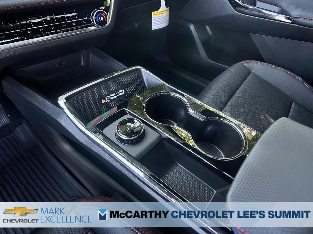 new 2026 Chevrolet Equinox car, priced at $34,660