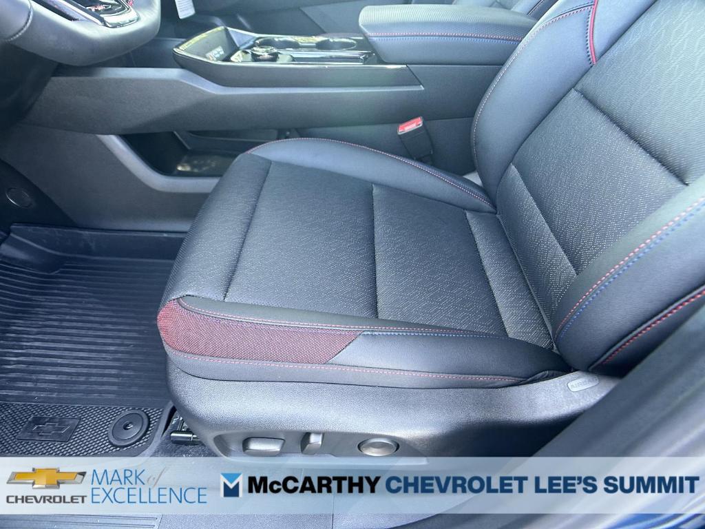 new 2026 Chevrolet Equinox car, priced at $34,660