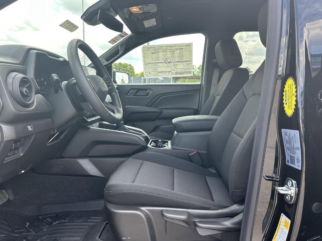 new 2025 Chevrolet Colorado car, priced at $41,845