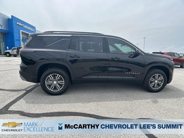 new 2025 Chevrolet Traverse car, priced at $39,560