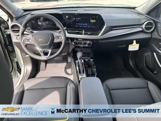 new 2025 Chevrolet Trax car, priced at $25,705