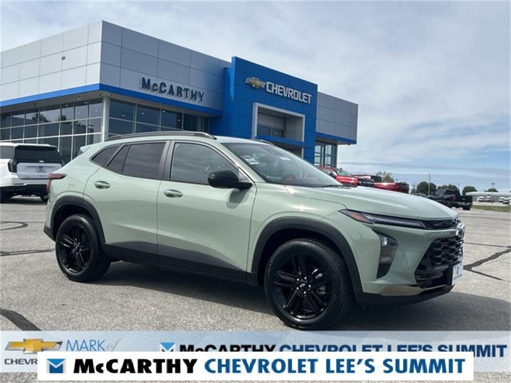new 2025 Chevrolet Trax car, priced at $25,705