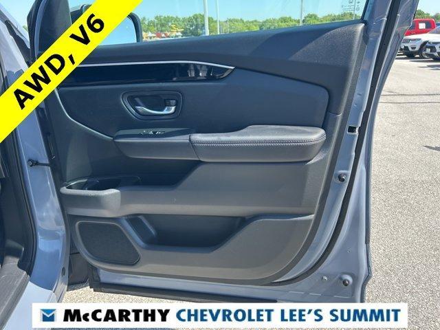 used 2023 Honda Pilot car, priced at $42,000