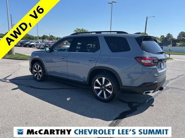 used 2023 Honda Pilot car, priced at $42,000