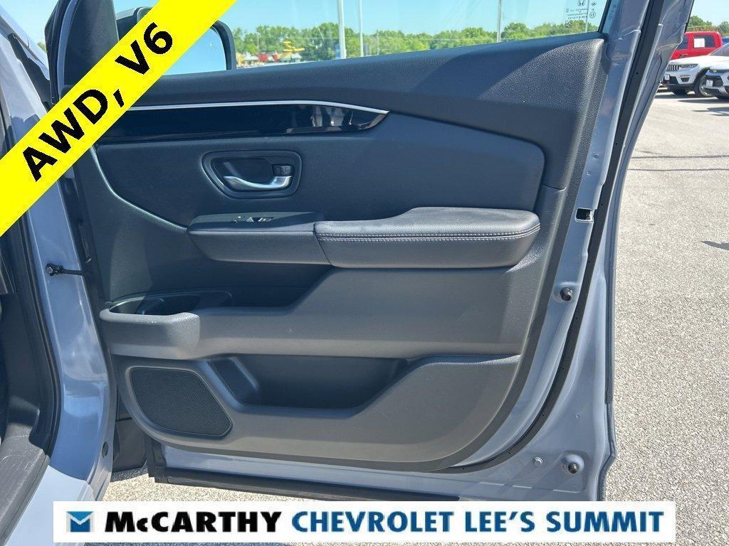 used 2023 Honda Pilot car, priced at $41,000