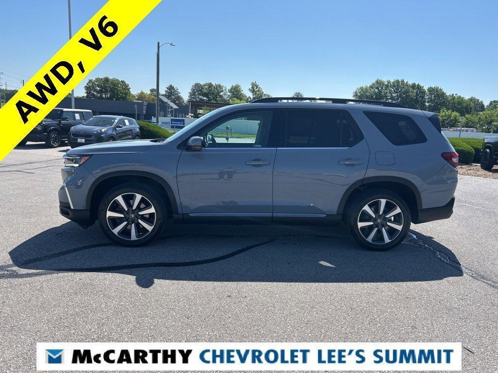 used 2023 Honda Pilot car, priced at $41,000