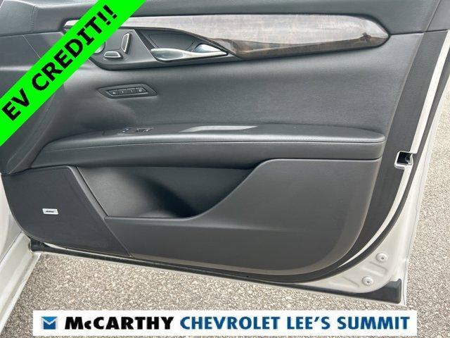 used 2017 Cadillac CT6 PLUG-IN car, priced at $21,500