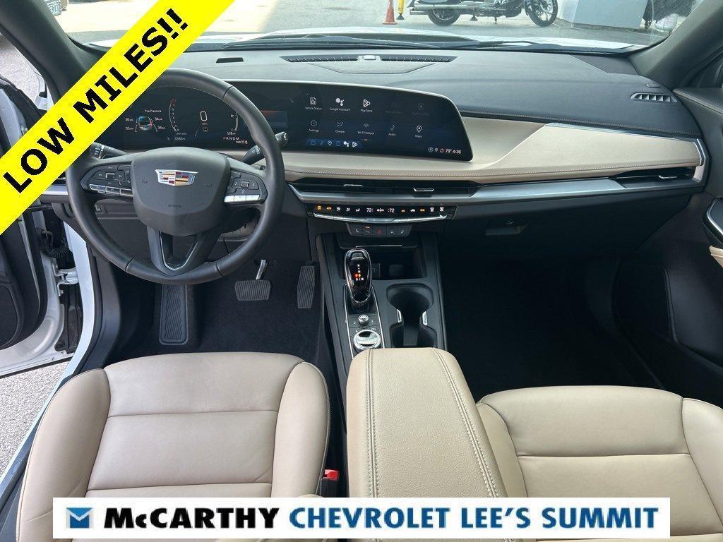 used 2024 Cadillac XT4 car, priced at $42,100