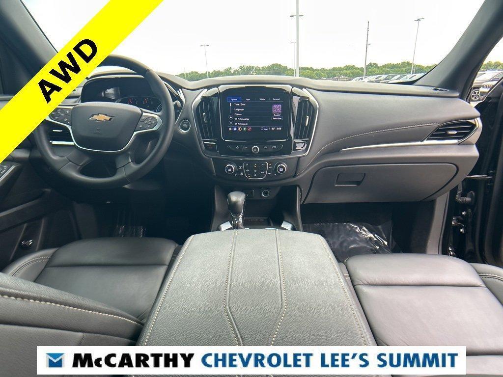used 2023 Chevrolet Traverse car, priced at $30,000