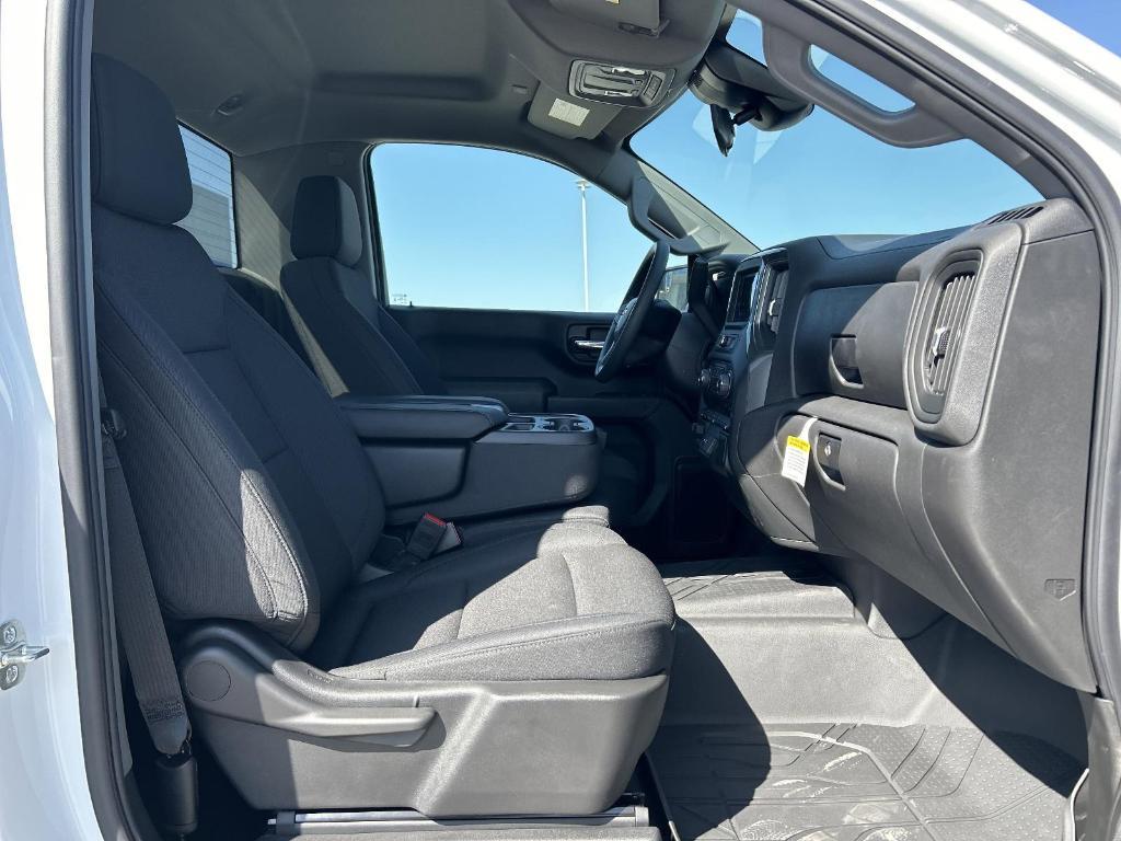 new 2025 Chevrolet Silverado 1500 car, priced at $38,700