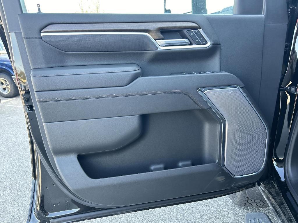 new 2025 Chevrolet Silverado 2500 car, priced at $89,720