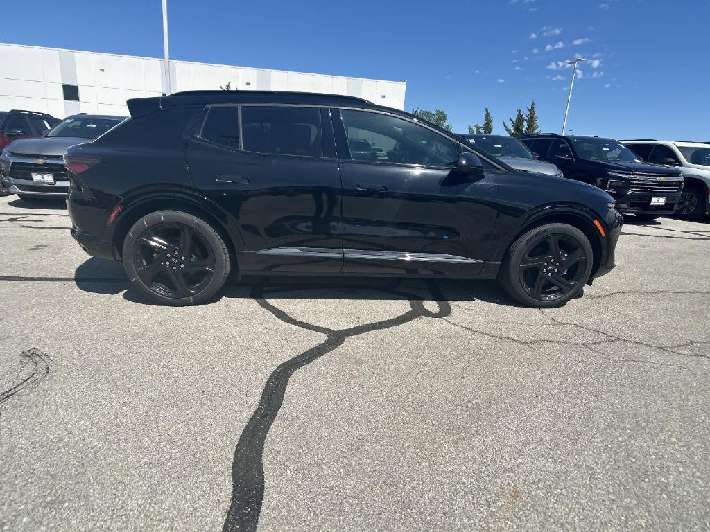 new 2024 Chevrolet Equinox EV car, priced at $33,995