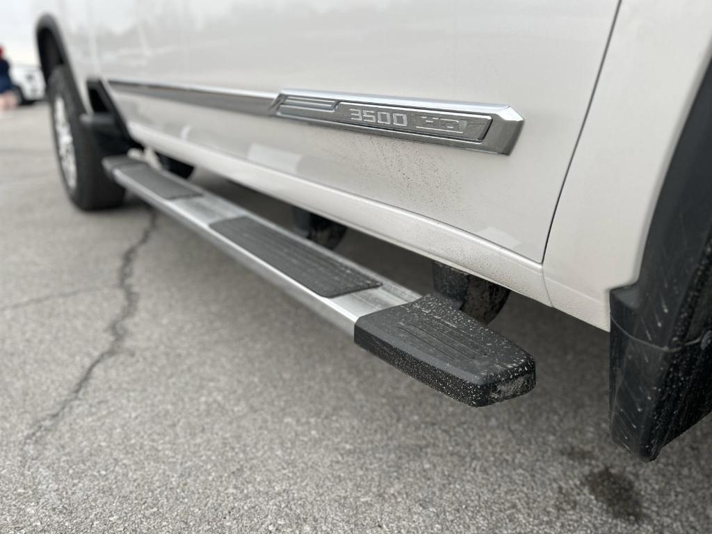 new 2025 Chevrolet Silverado 3500 car, priced at $87,495