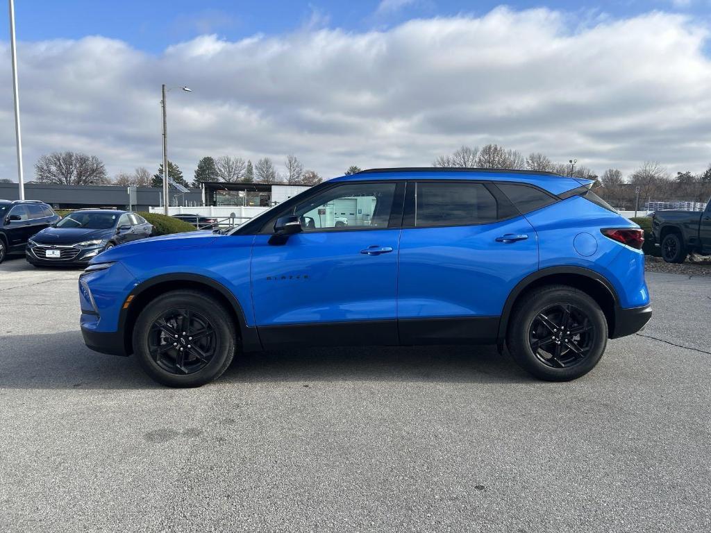 new 2025 Chevrolet Blazer car, priced at $45,445