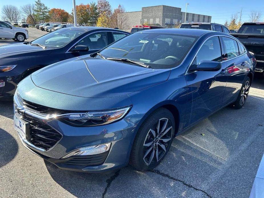 new 2025 Chevrolet Malibu car, priced at $26,442