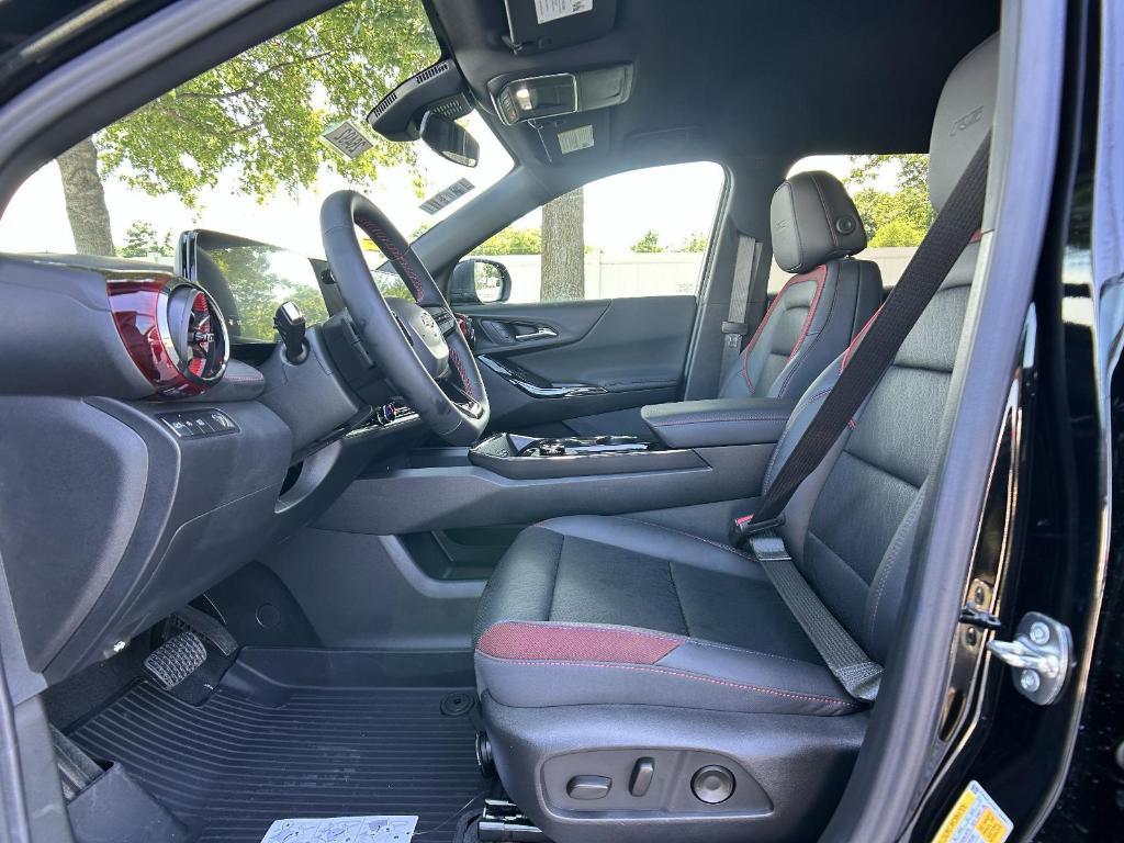 new 2026 Chevrolet Equinox car, priced at $35,110