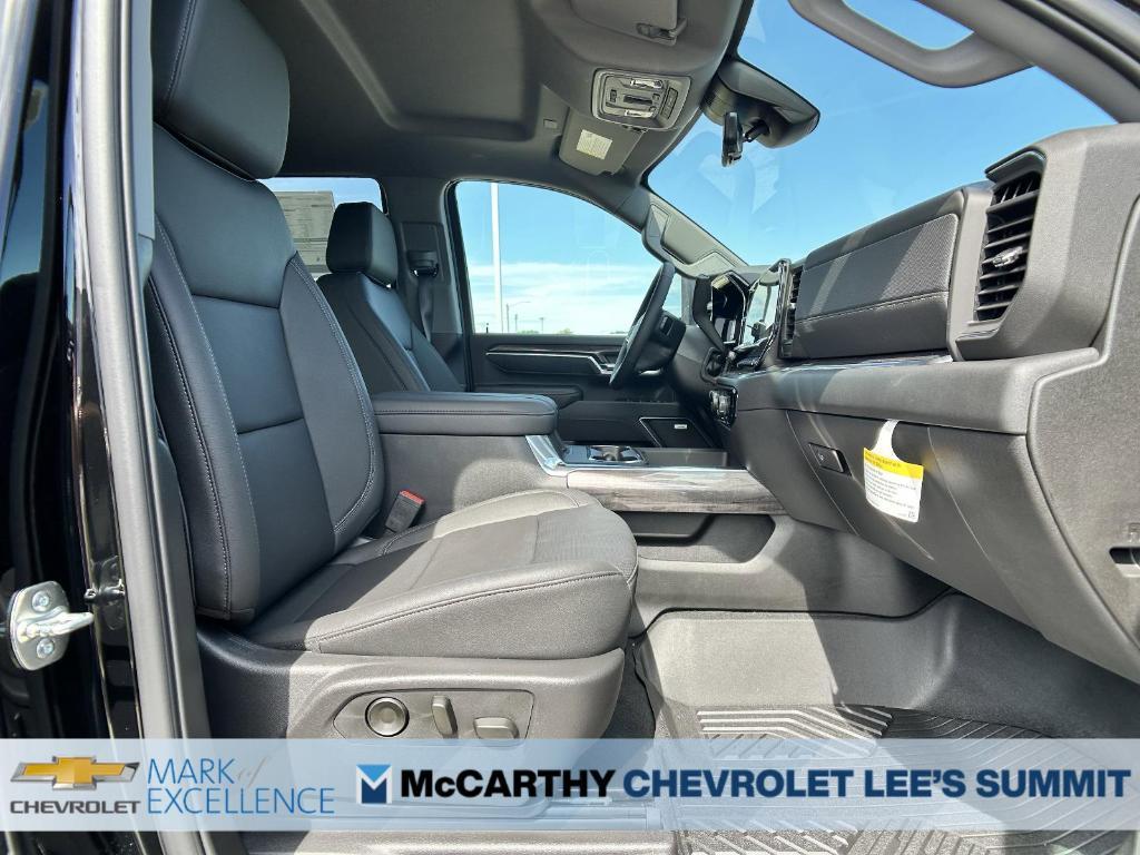 new 2025 Chevrolet Silverado 2500 car, priced at $74,030