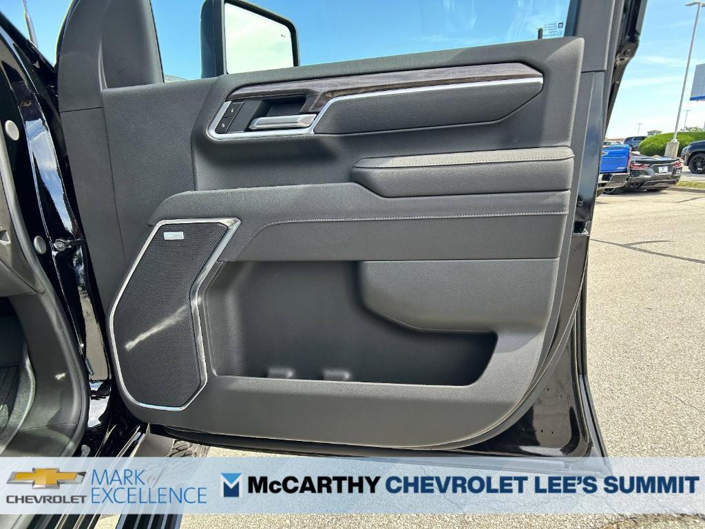 new 2025 Chevrolet Silverado 2500 car, priced at $74,030