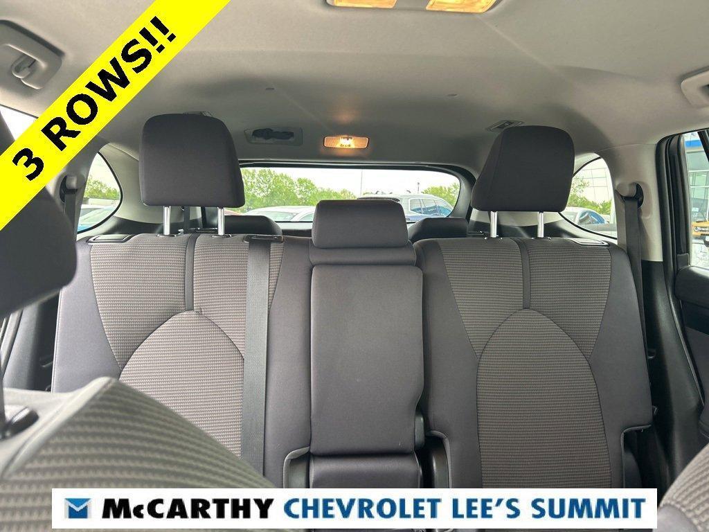 used 2023 Toyota Highlander car, priced at $31,500