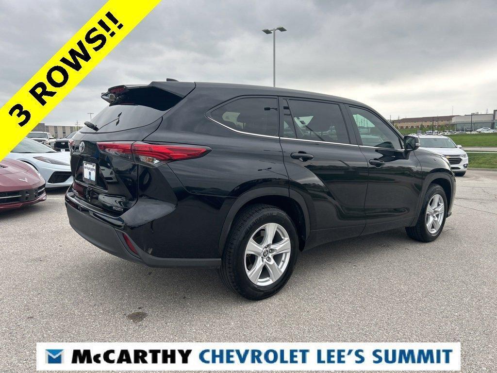 used 2023 Toyota Highlander car, priced at $31,500
