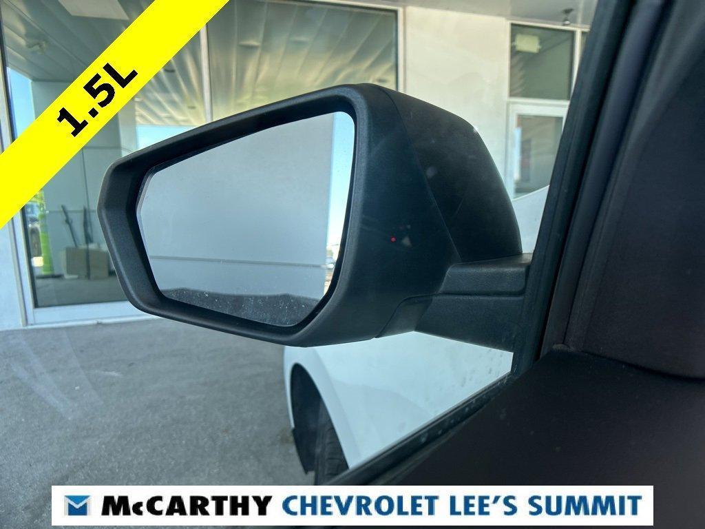 used 2020 Chevrolet Equinox car, priced at $15,000