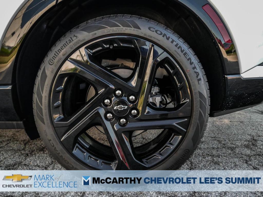 new 2025 Chevrolet Equinox EV car, priced at $33,760