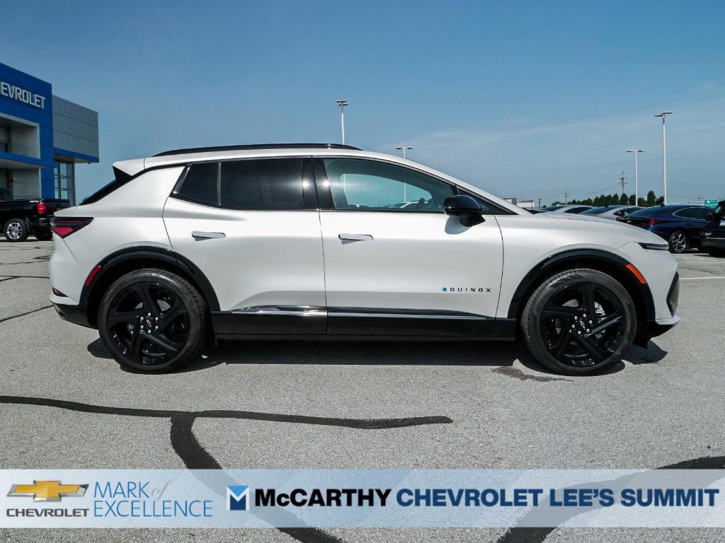 new 2025 Chevrolet Equinox EV car, priced at $33,760