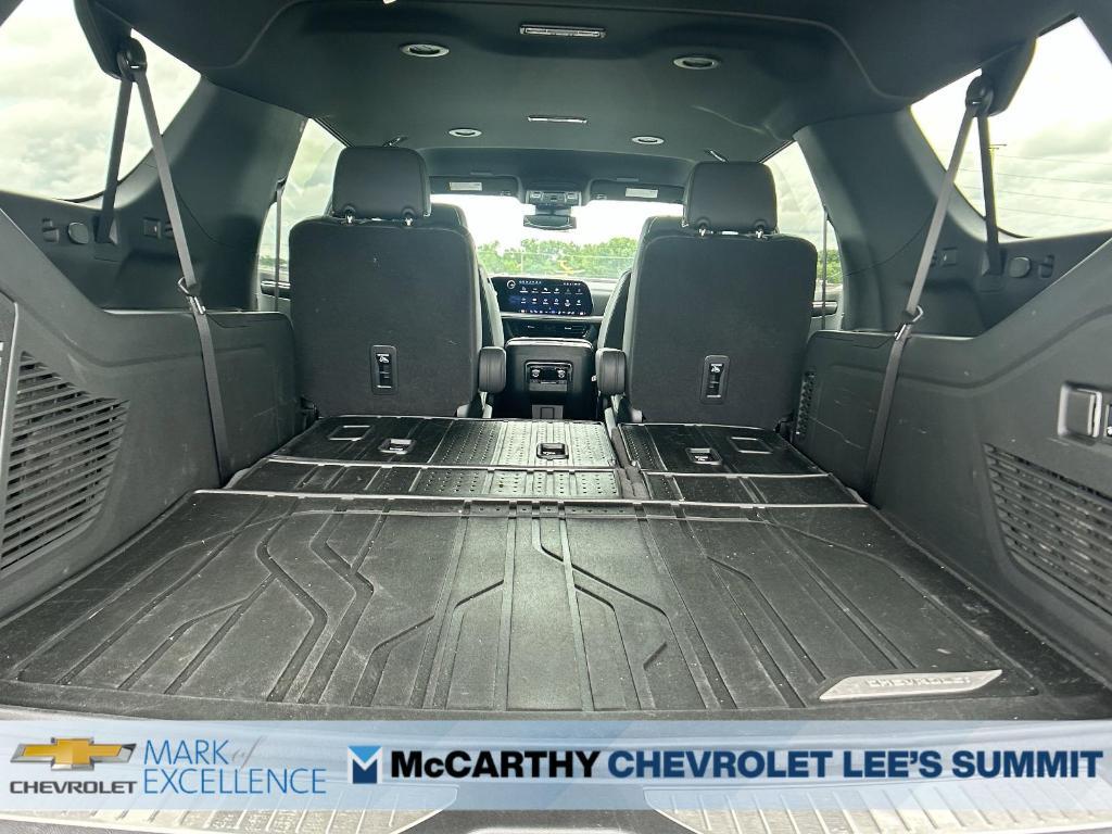 new 2025 Chevrolet Suburban car, priced at $82,340