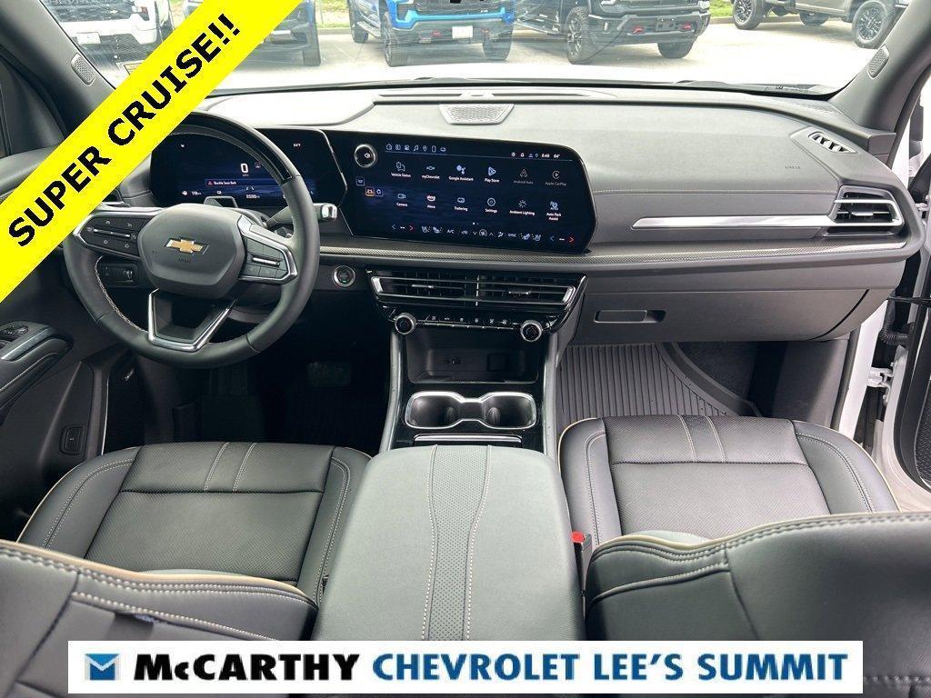 used 2025 Chevrolet Traverse car, priced at $57,100