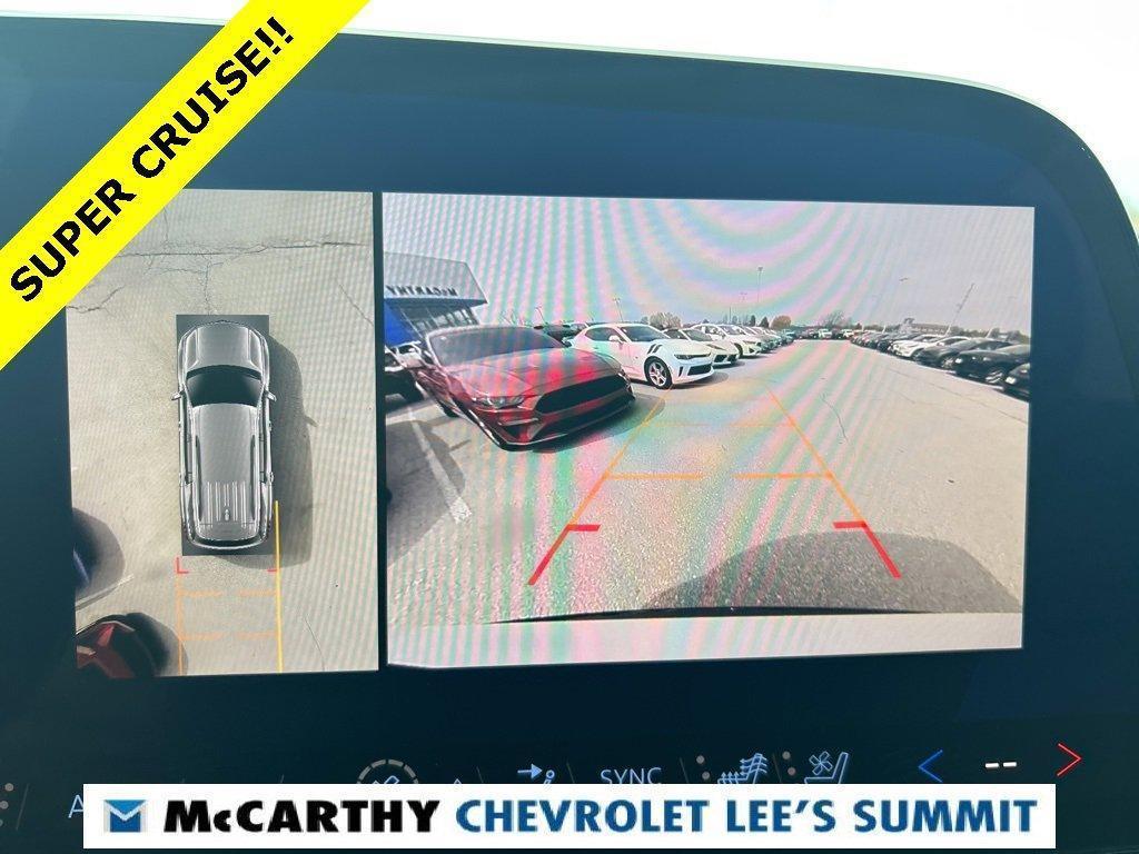 used 2025 Chevrolet Traverse car, priced at $57,100