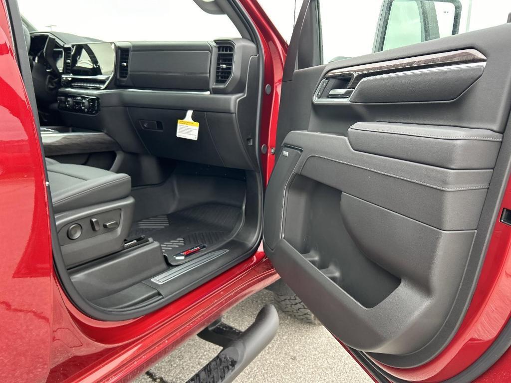 new 2025 Chevrolet Silverado 2500 car, priced at $84,160