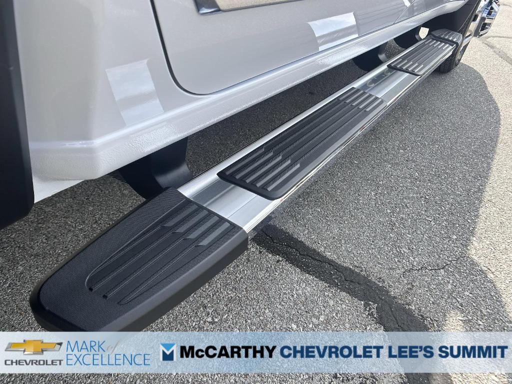 new 2026 Chevrolet Silverado 3500 car, priced at $90,074