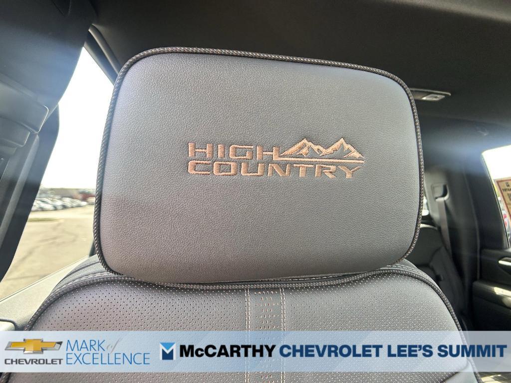 new 2026 Chevrolet Silverado 3500 car, priced at $90,074