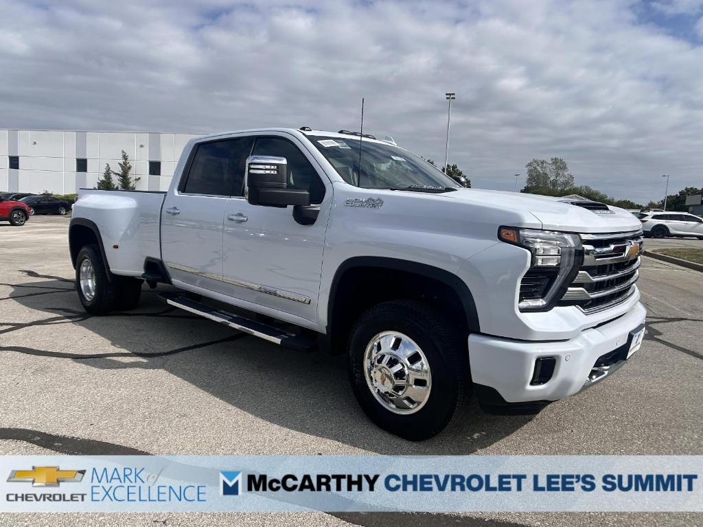 new 2026 Chevrolet Silverado 3500 car, priced at $90,074